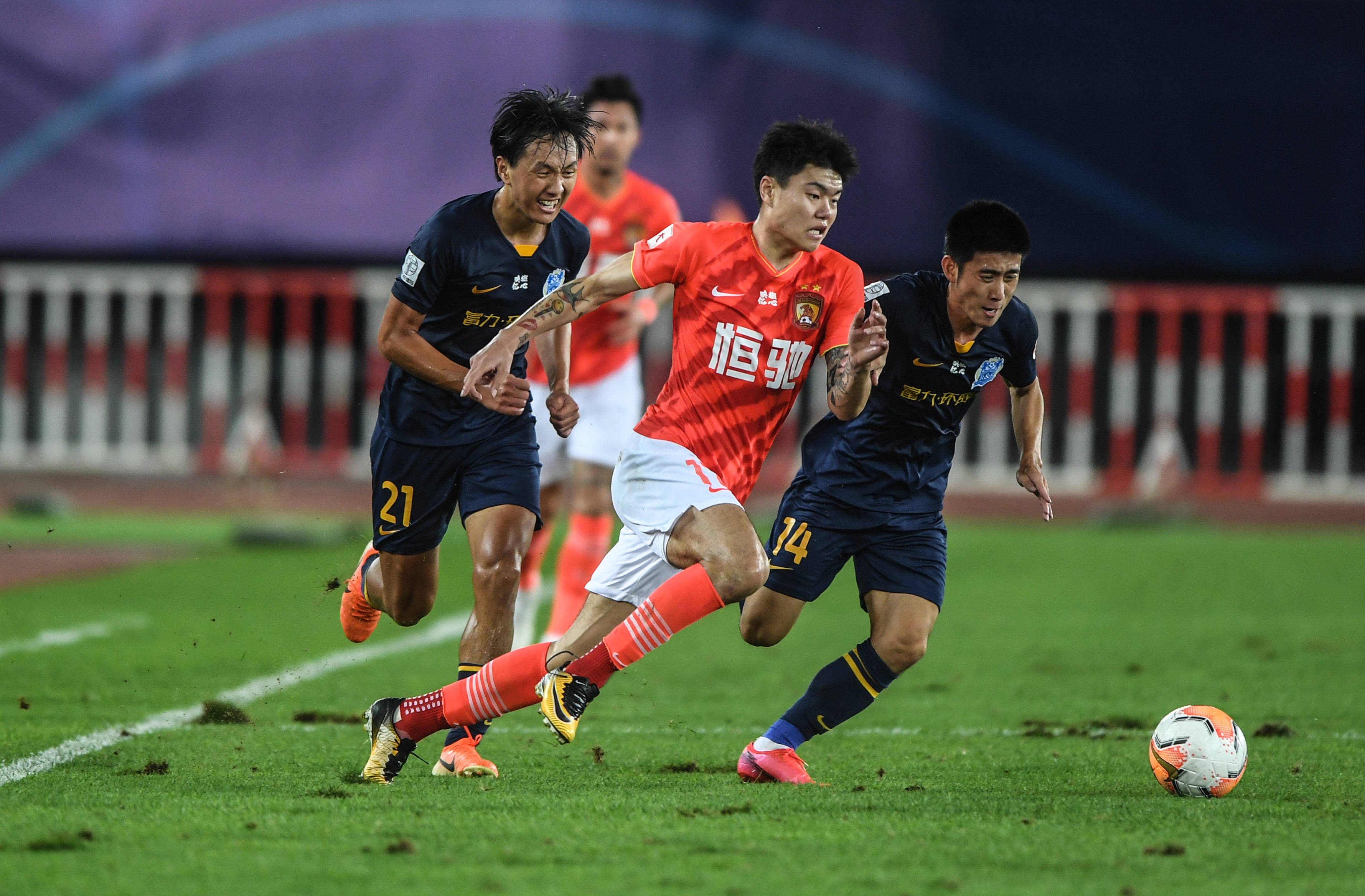 力的球员一 力的球员一